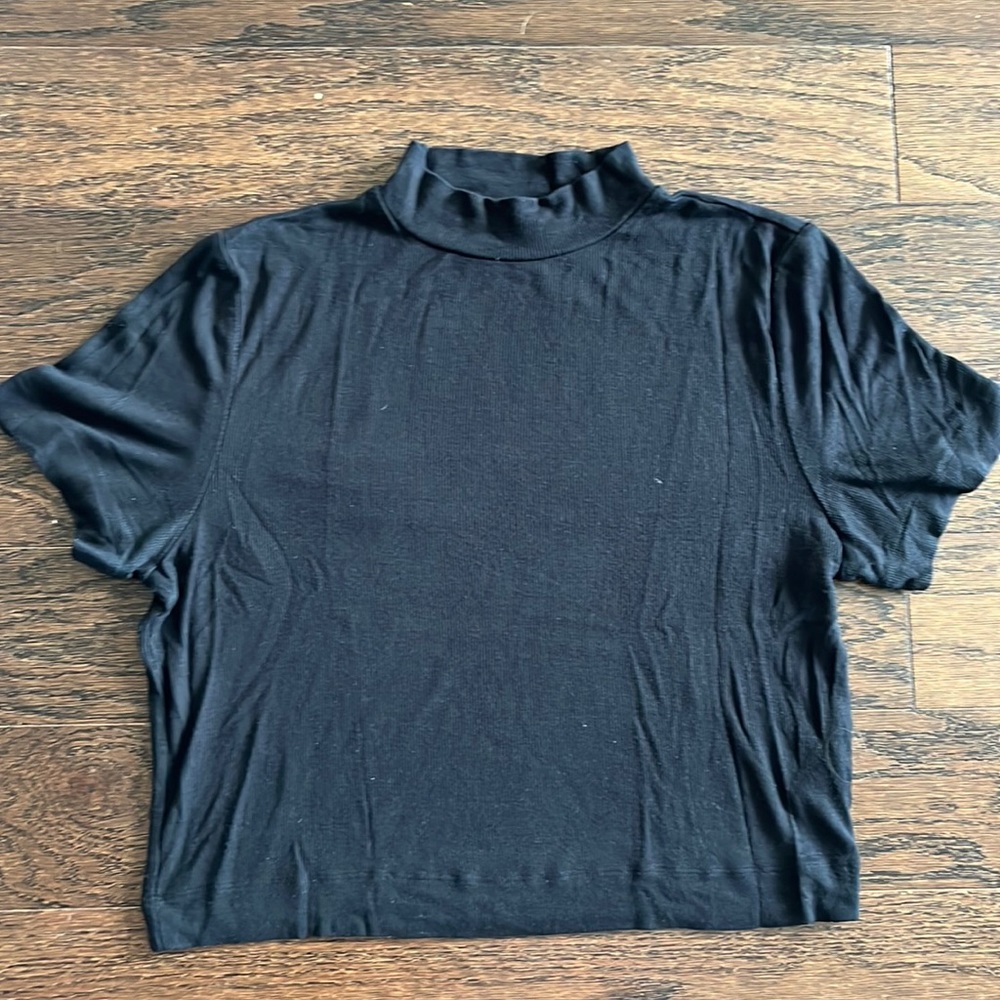 Babaton T-shirt